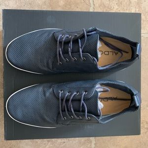 Men’s Shoes